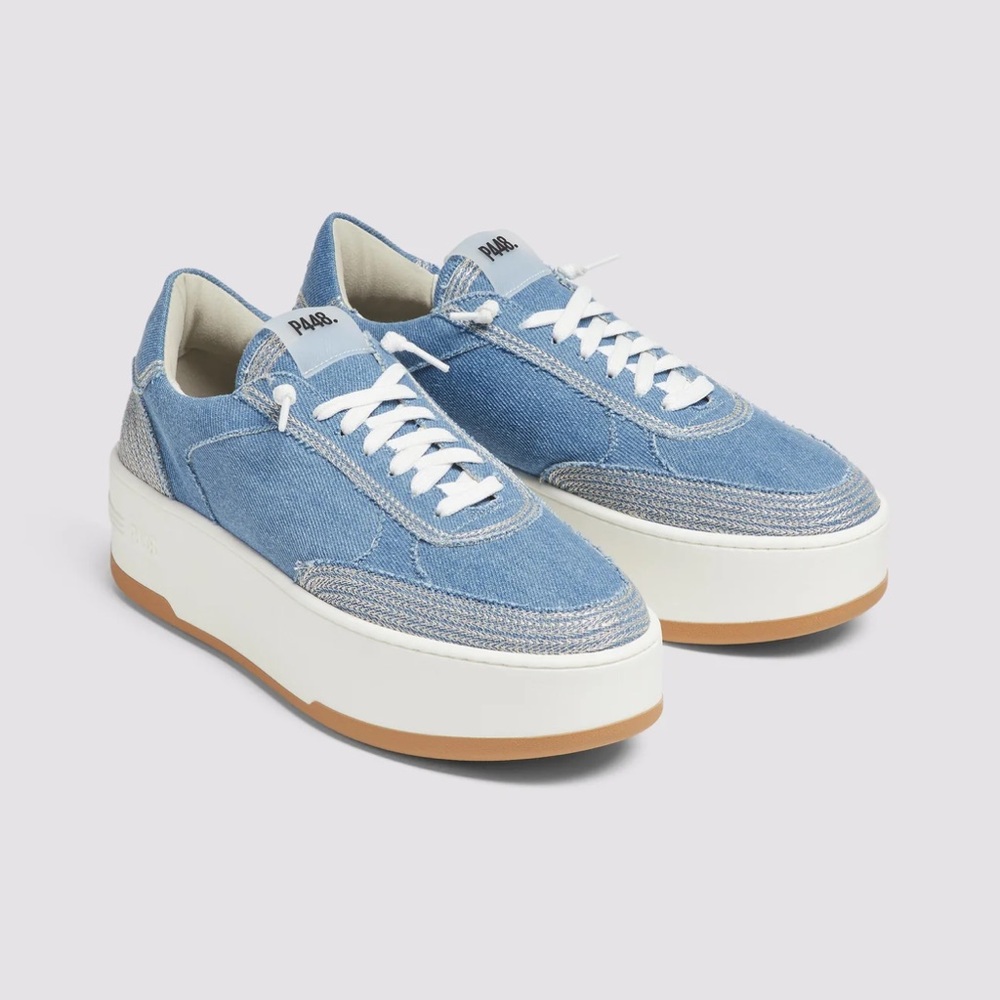 P448 Woman Blue Sneakers